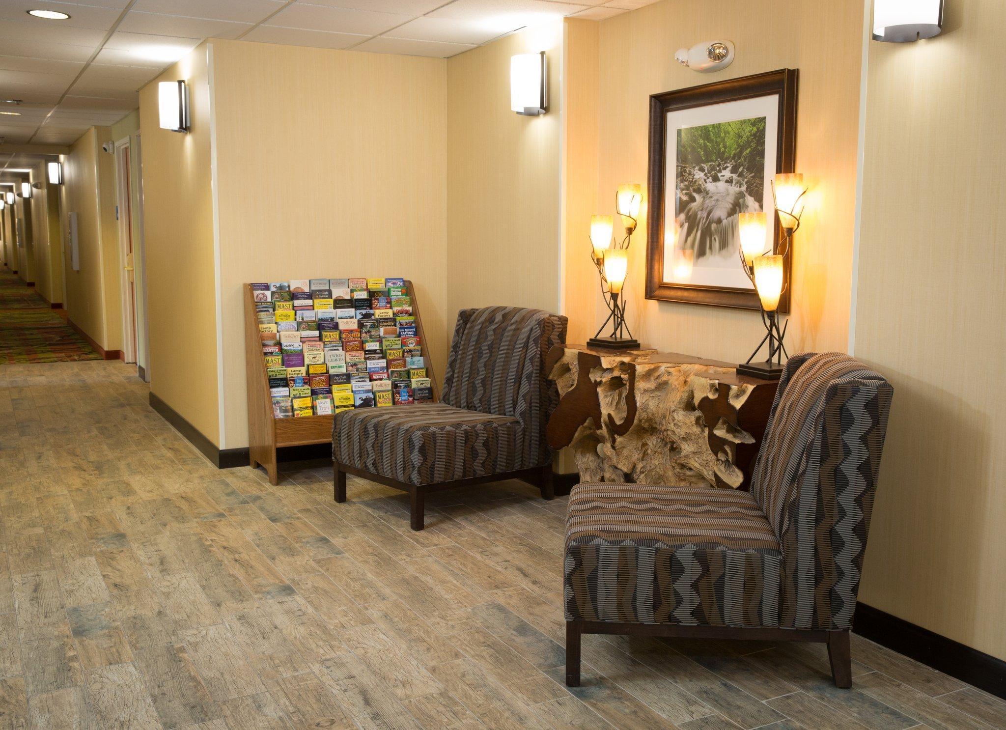 Holiday Inn Express Hotel & Suites Cherokee-Casino By Ihg Εξωτερικό φωτογραφία