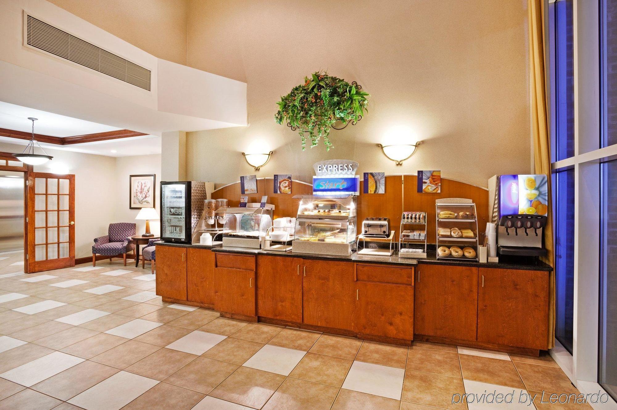 Holiday Inn Express Hotel & Suites Cherokee-Casino By Ihg Εξωτερικό φωτογραφία